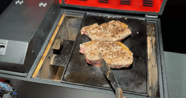 Cast Iron Seared Steak on a Pellet Grill! - ASMOKE